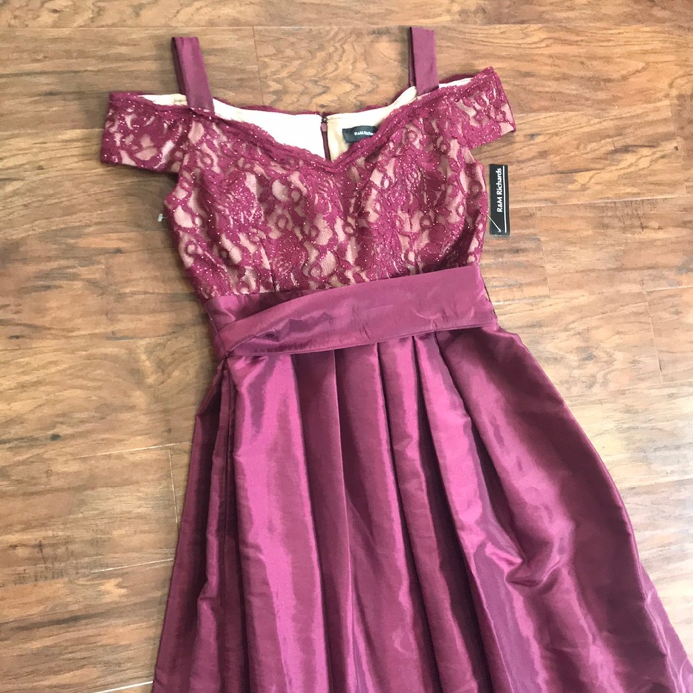 Long gown!!!!! NEW